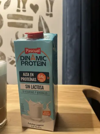 Starbucks añade proteína a sus cafés con Pascual: el cliente pagará 1 euro más por un Protein Latte o Protein Matcha 2 Merca2 Dinamic Protein