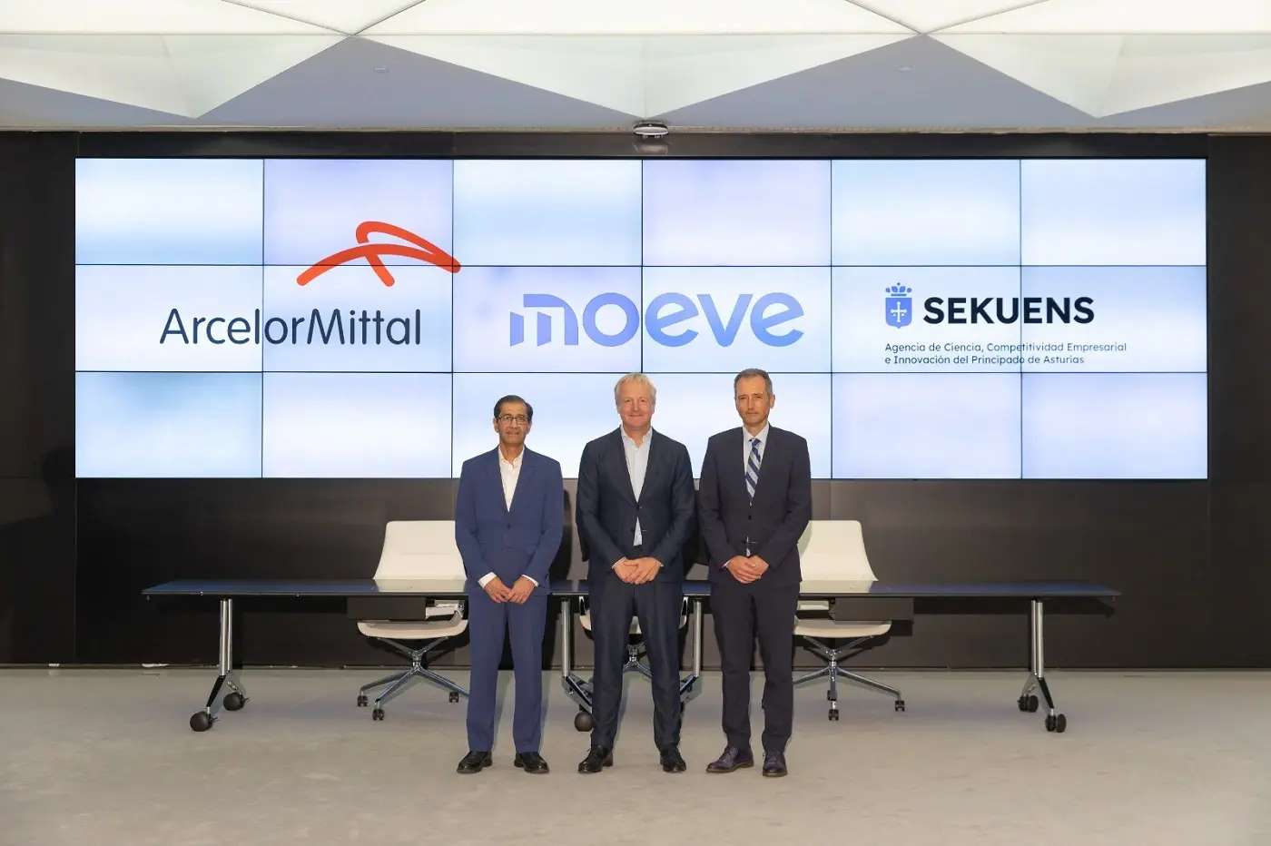 Moeve y ArcelorMittal lanzan una plataforma conjunta de innovación para acelerar la descarbonización industrial Moeve y ArcelorMittal lanzan una plataforma conjunta de innovación para acelerar la descarbonización industrial