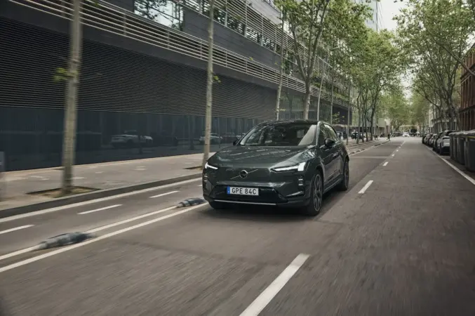 Volvo EX60: el SUV eléctrico que promete cambiarlo todo (y hasta 810 km de un tirón) 7 Merca2 Nuevo Volvo EX60