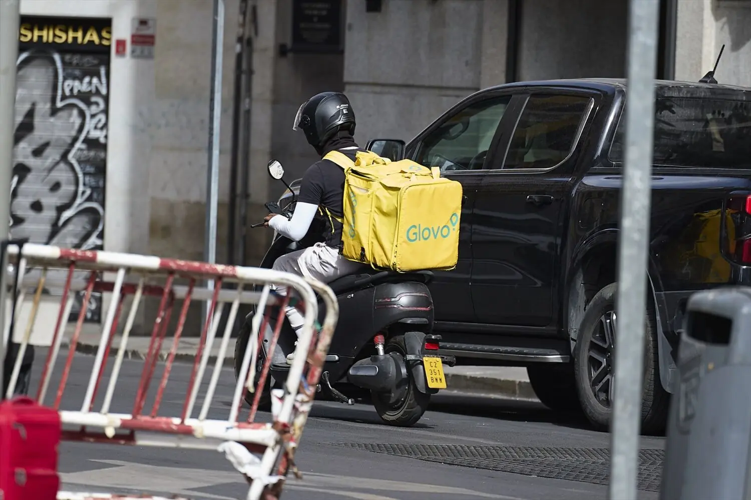 Rider de Glovo en Madrid. Fuente: Agencias Rider de Glovo en Madrid. Fuente: Agencias