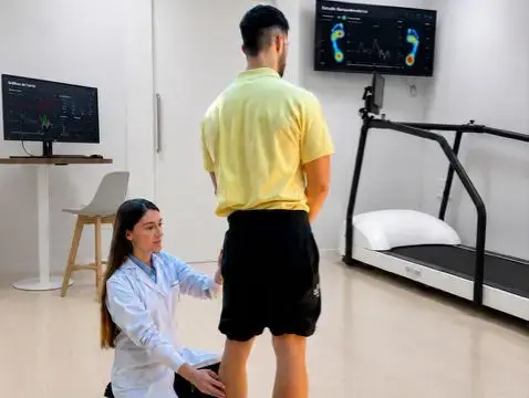 Unidad de Podología y Biomecánica Unidad de Podología y Biomecánica