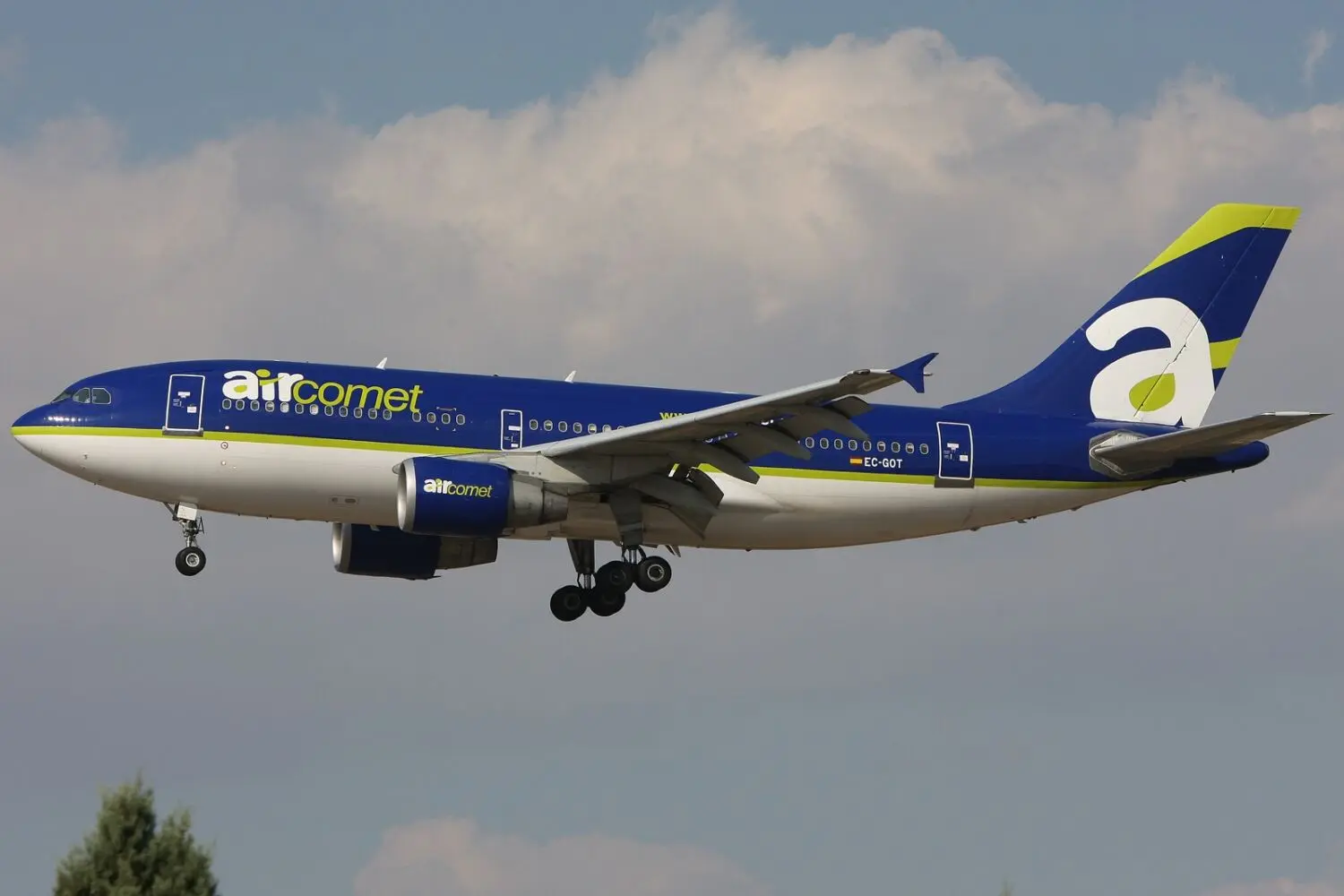 La cúpula de Air Comet, condenada a 90 millones por agravar la quiebra de la aerolínea