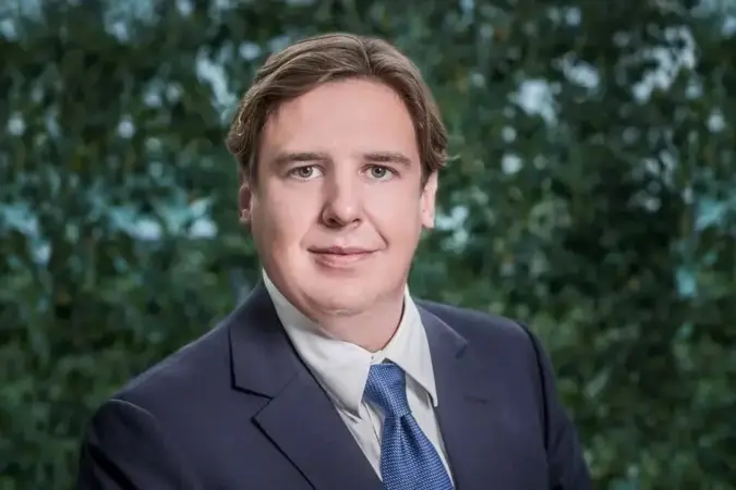 Richemont aclara su sucesión y Anton Rupert gana poder: controla la familia, pero su experiencia en lujo sigue en duda 2 Merca2 Anton Rupert ha sido consejero independiente del Consejo de Administración de Compagnie Financière Richemont SA desde 2017