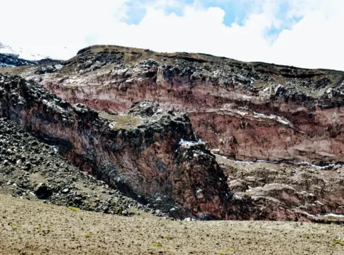 estructuras-manto-terrestre-vo-volcanes-submarinos-1 volcanes submarinos