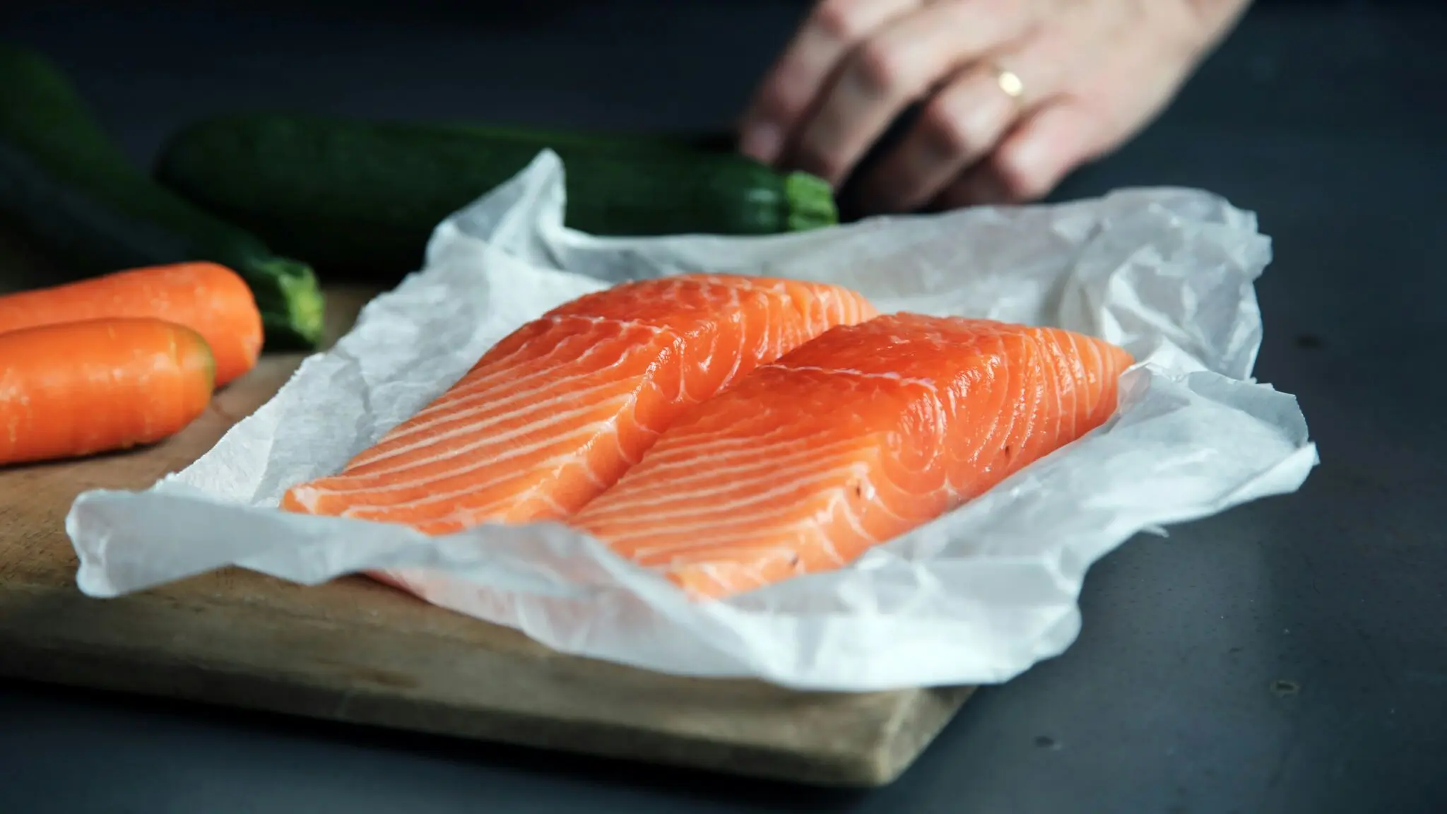 Etiquetado del pescado: cómo detectar si tu caballa es realmente caballa y no perder omega-3 1 Merca2 cómo leer la etiqueta del pescado