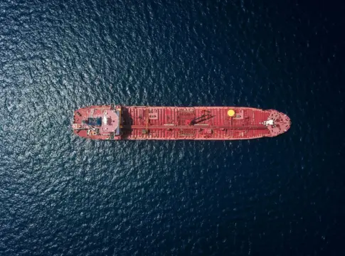 iran-estrecho-ormuz-seguro-petroleros-portada estrecho de Ormuz