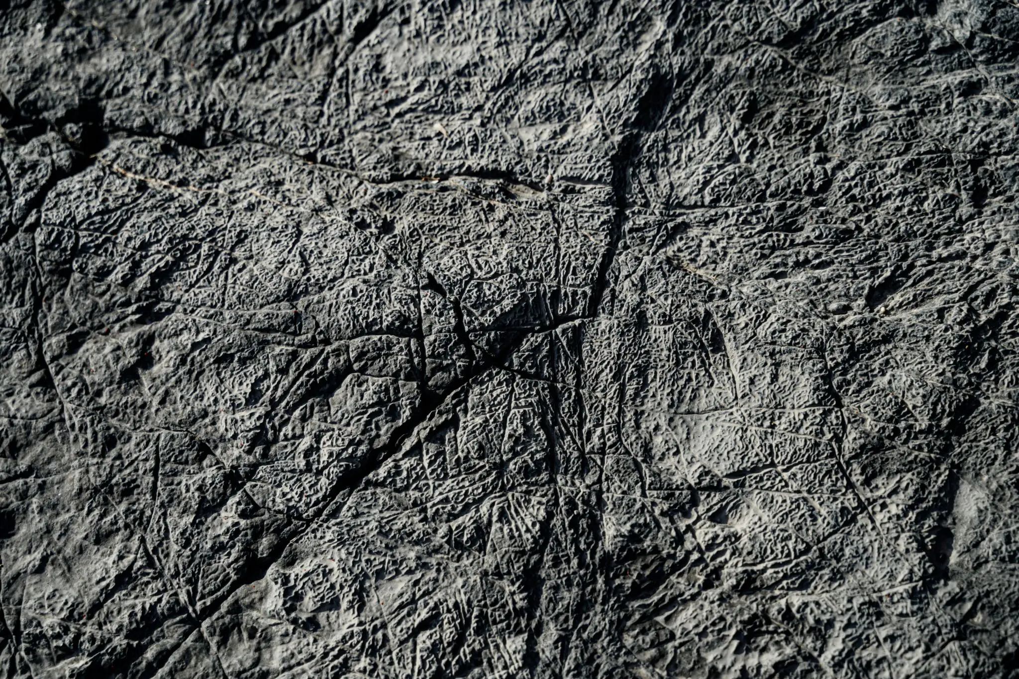 El material de la NASA sobre la Luna: el cristal que se podrá fabricar en el satélite y en Marte 1 Merca2 fabricación en la Luna