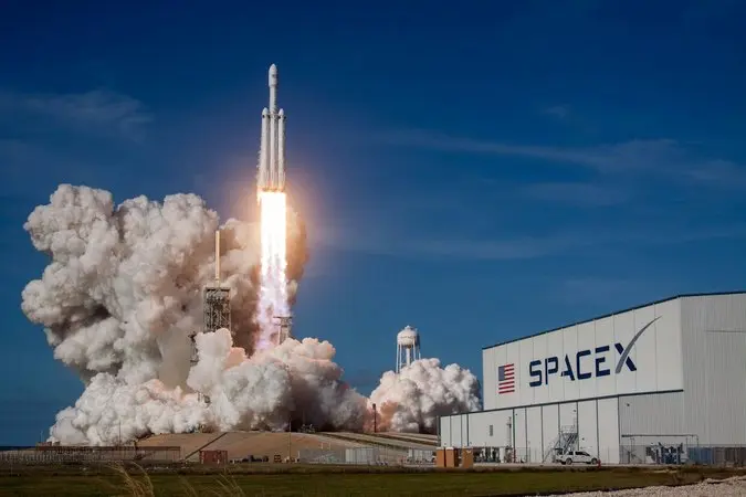 Imagen: SpaceX por Unsplash.
