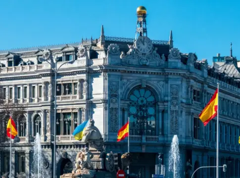 Dónde poner tus ahorros en el último trimestre de 2026: las cuentas sin comisiones que pagan los mejores intereses cada mes Dónde poner tus ahorros en el último trimestre de 2026: las cuentas sin comisiones que pagan los mejores intereses cada mes