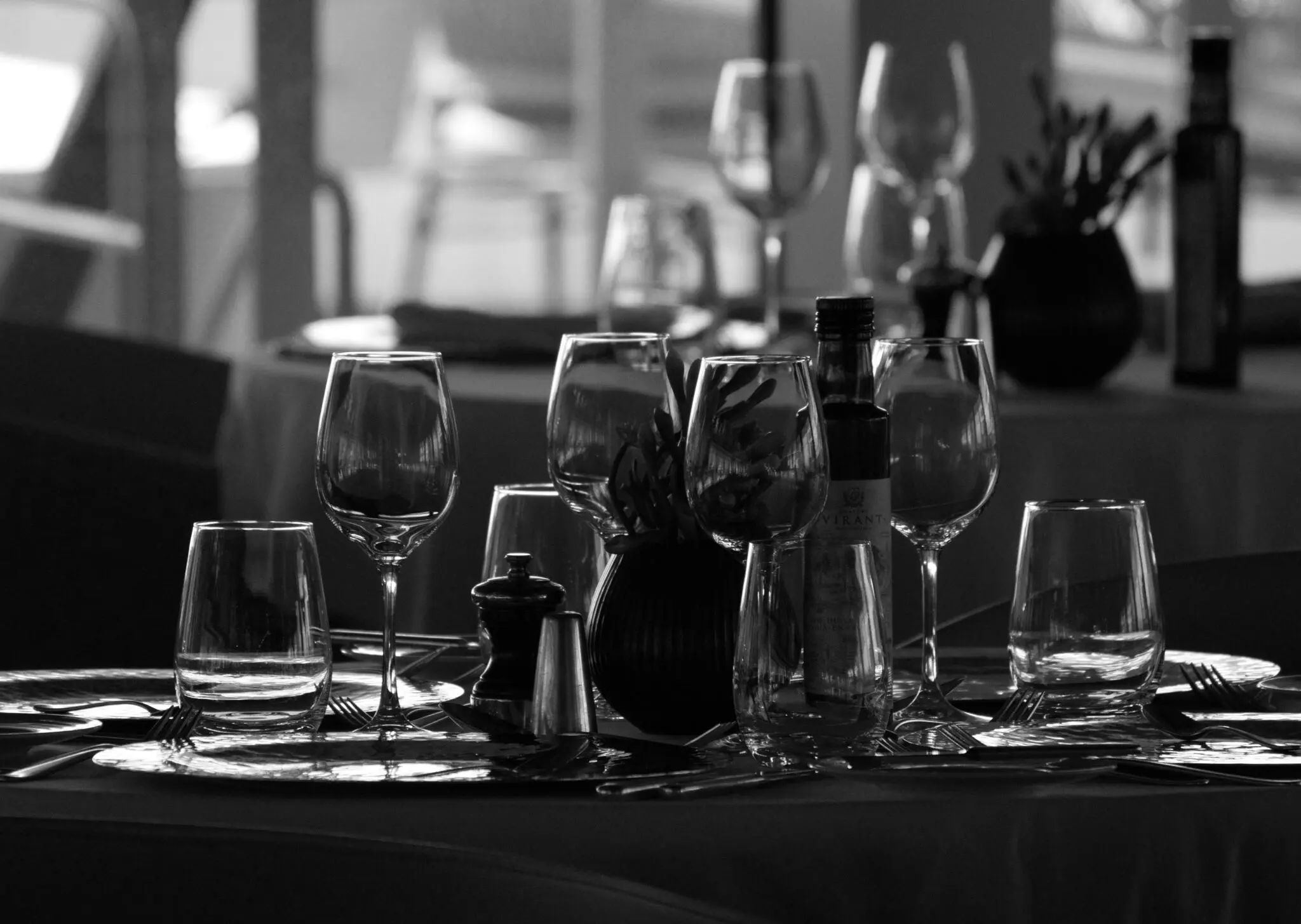 El vino sin alcohol está bajo la lupa: cómo leer la etiqueta y detectar los azúcares y aditivos 1 Merca2 vino 0,0 composición