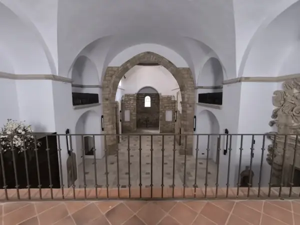 Nace en Extremadura el Premio Hernán Cortés para reforzar los vínculos entre España e Hispanoamérica 2 Merca2 Convento de la Luz. Brozas