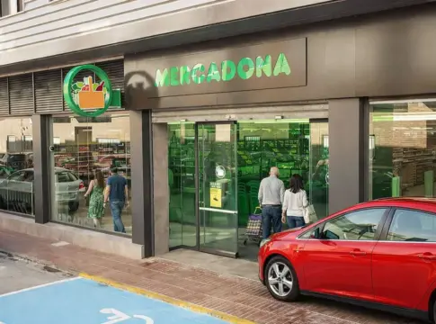 El sorpasso del ahorro: la OCU destapa los 100 productos básicos de Mercadona y Lidl que marcan la diferencia en tu bolsillo este mes El sorpasso del ahorro: la OCU destapa los 100 productos básicos de Mercadona y Lidl que marcan la diferencia en tu bolsillo este mes