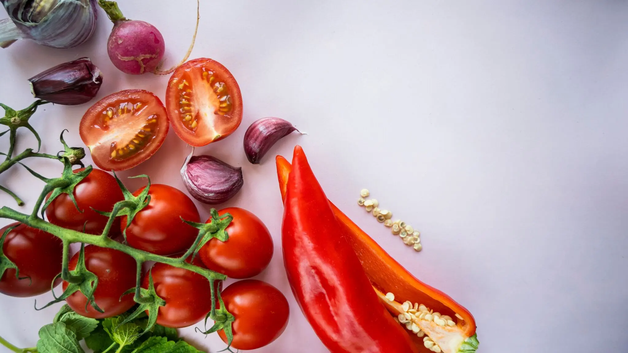 El cenar tarde altera tu metabolismo: cómo la crononutrición optimiza tu energía diaria 1 Merca2 crononutrición