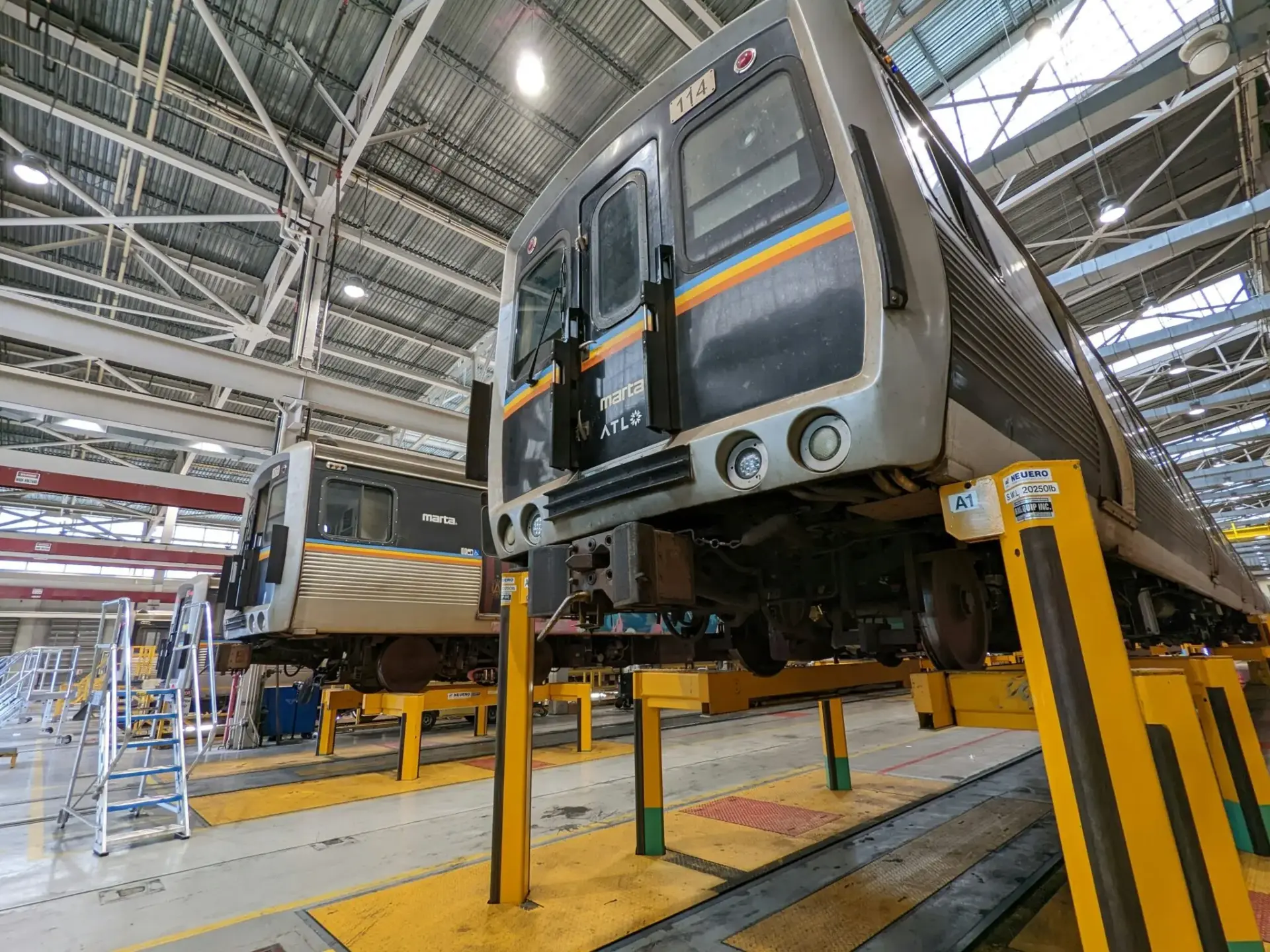 cnmc-renfe-ouigo-talleres-portada CNMC Renfe Ouigo