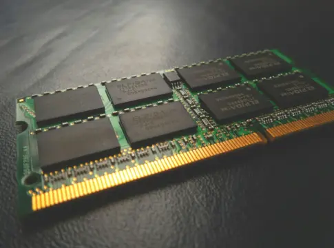 crisis-memoria-ram-ddr4-intel-amd-portada crisis memoria RAM DDR4