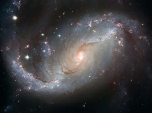 Galaxia espiral de núcleo brillante galaxias en fusión