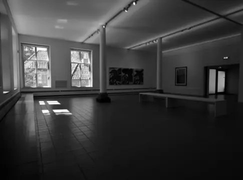 le-large-centro-arte-paris-portada centro de arte París