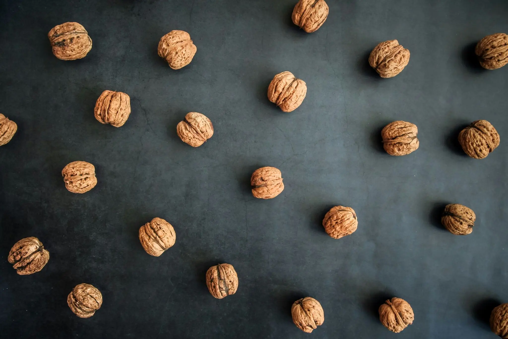 Nutrientes de la dieta vegana: qué medir y cómo cubrirlos sin suplementar a ciegas 1 Merca2 vitamina B12 veganos dosis