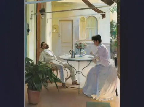 Escena pintada en un patio con mesa Pintura de dos personas sentadas alrededor de una mesa en un patio luminoso.