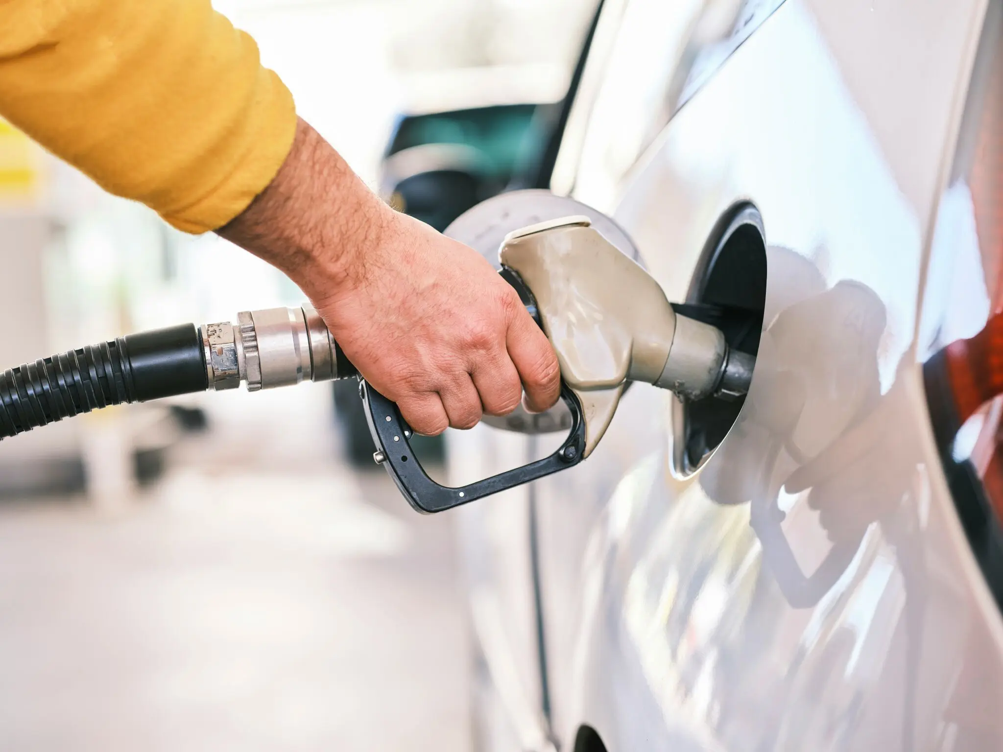 El Congreso convalida la rebaja fiscal de carburantes y mantiene el tope a la tarifa del gas 1 Merca2 gasolinas autónomos