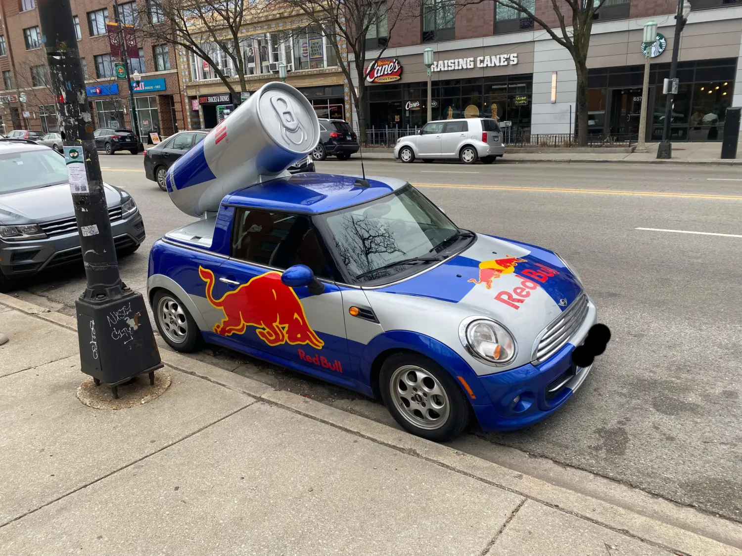 Red Bull lanza su «operación asalto» y toma las calles de España para levantar el vuelo