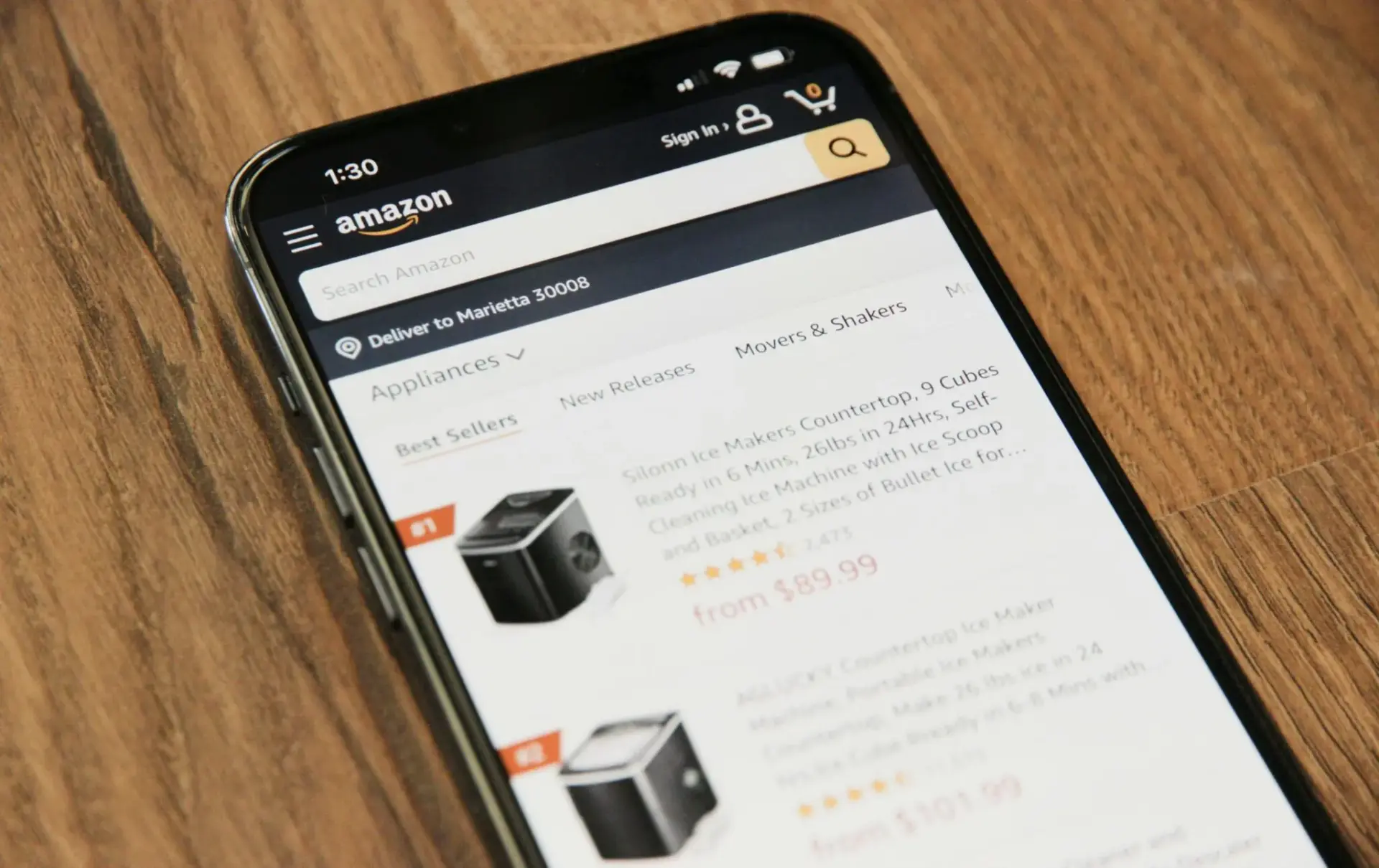 Aplicación de compras en un teléfono móvil comercio agéntico